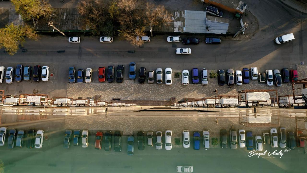 Апартаменты В Одессе Odessa Buitenkant foto